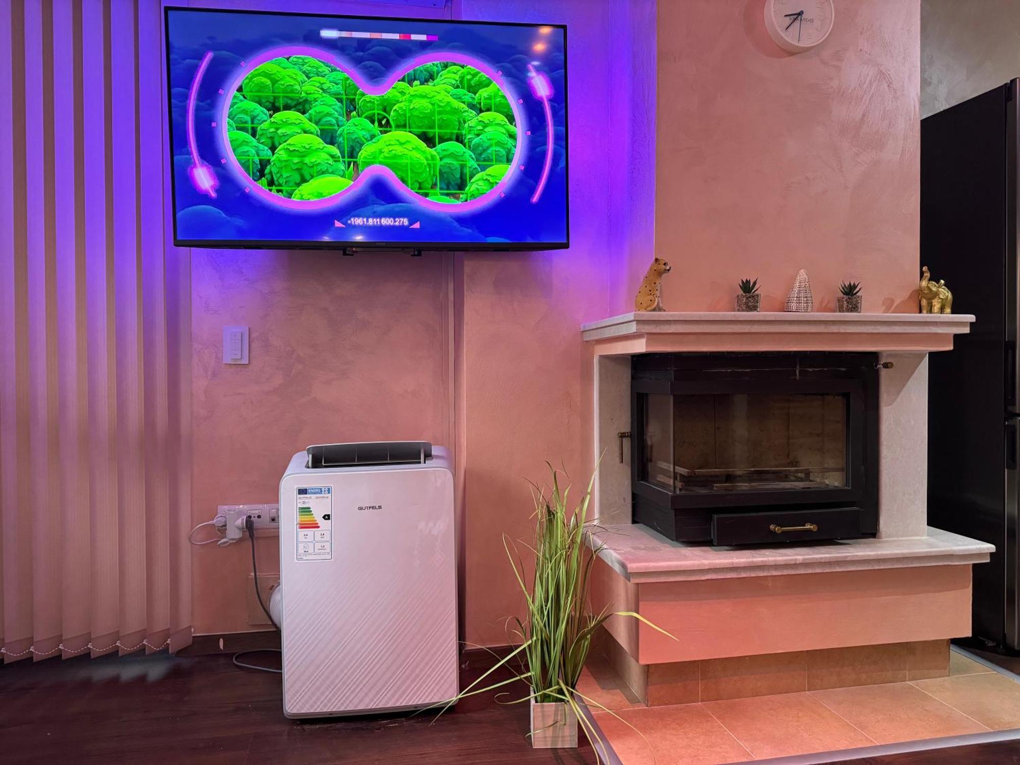 2-Bedroom, 2-Bathroom With Fireplace And Garden At Winslow Infinity Banszko Kültér fotó